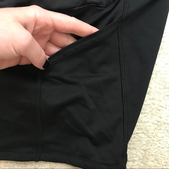 Lululemon Circuit Breaker skort (size 10 regular) - Picture 6 of 8